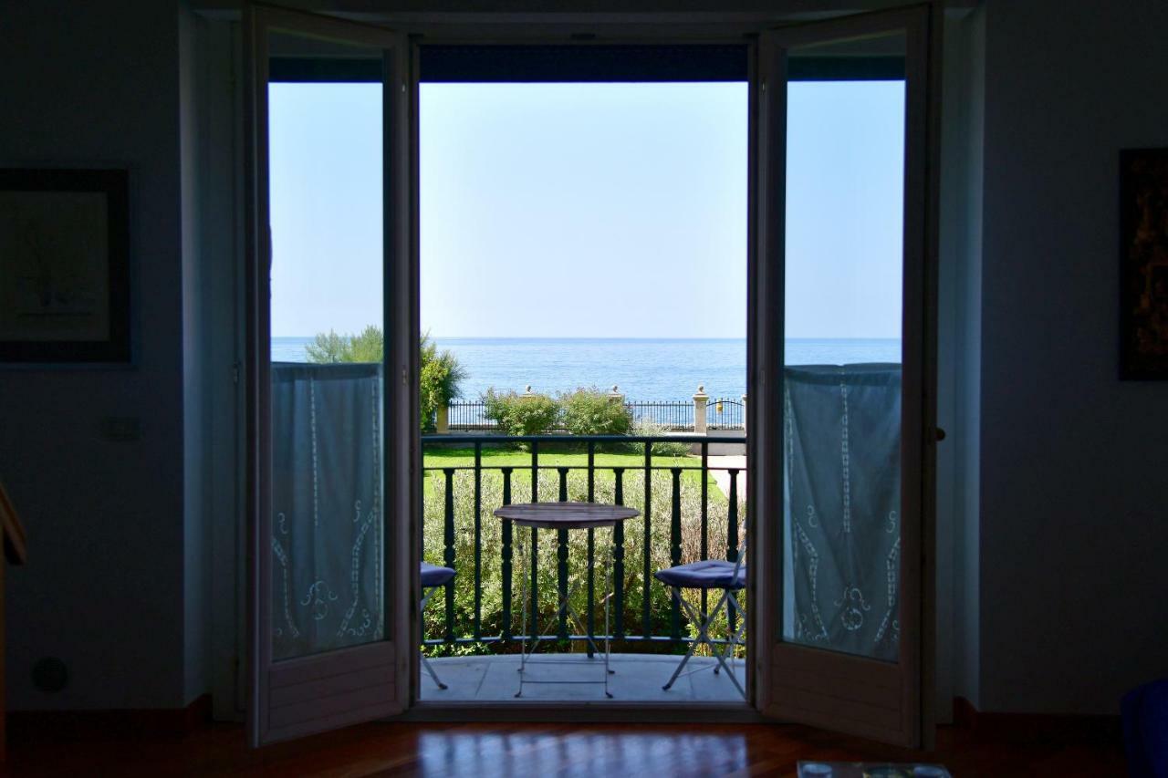 A.A.U.T Appartamento Villa Preli كيافاري المظهر الخارجي الصورة